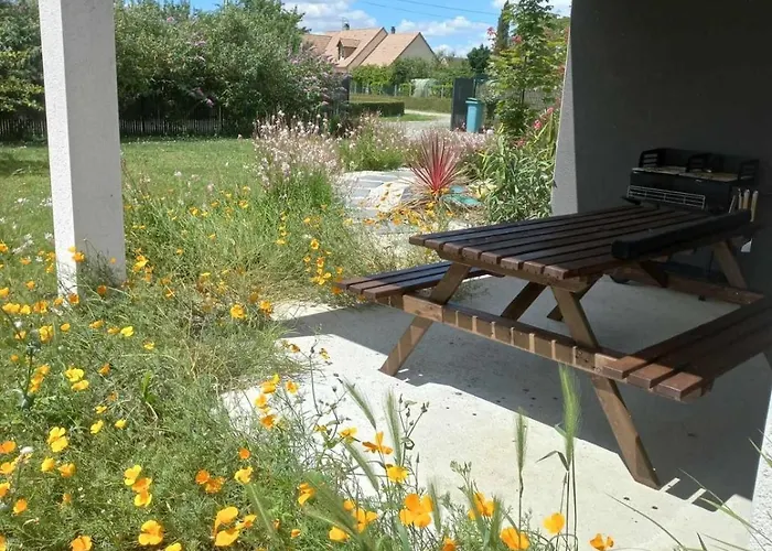 Logrment Entier 8 Personnes Circuit 24h Sillé-le-Philippe