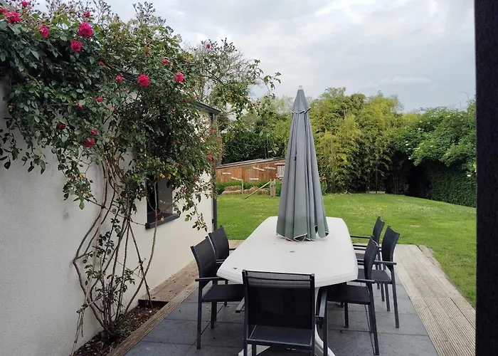 Logrment Entier 8 Personnes Circuit 24h Sillé-le-Philippe