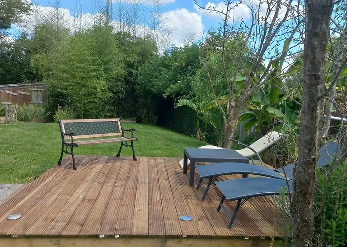 Logrment Entier 8 Personnes Circuit 24h Sillé-le-Philippe